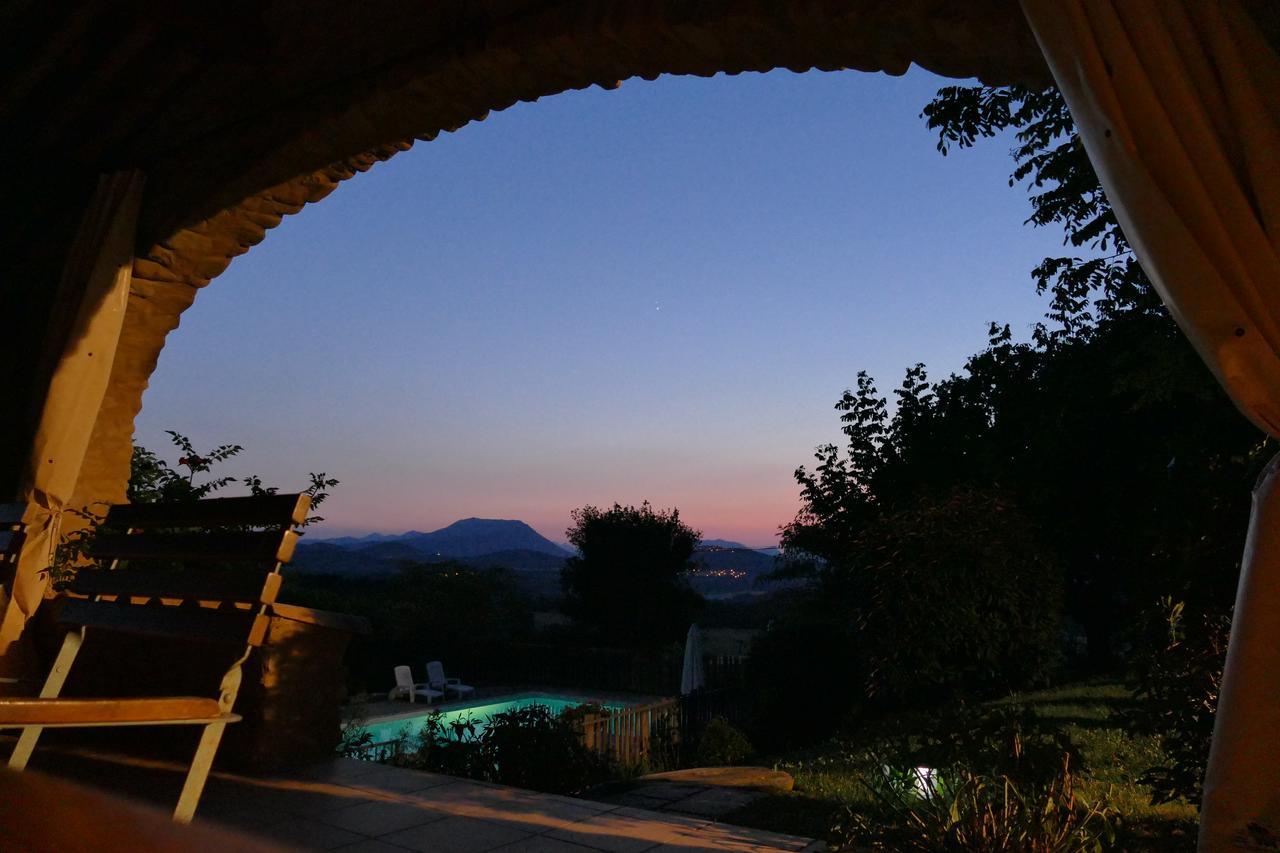 Chambre D'Hotes Le Jas Des Sagnieres Sigoyer  Exterior photo